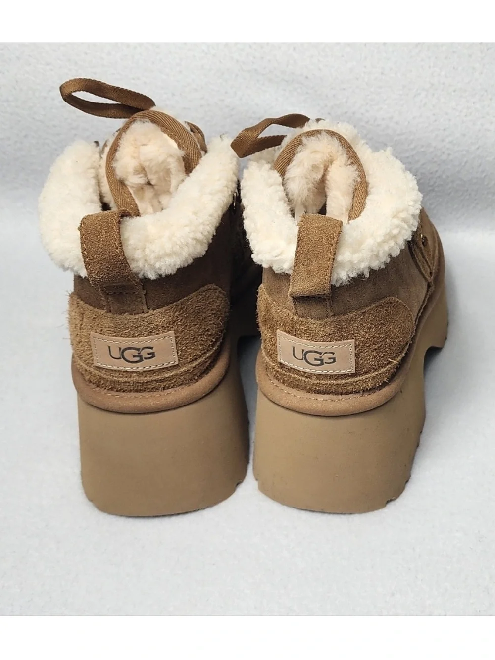 ✨UGG✨Esmee Lace Up Platform Booties
